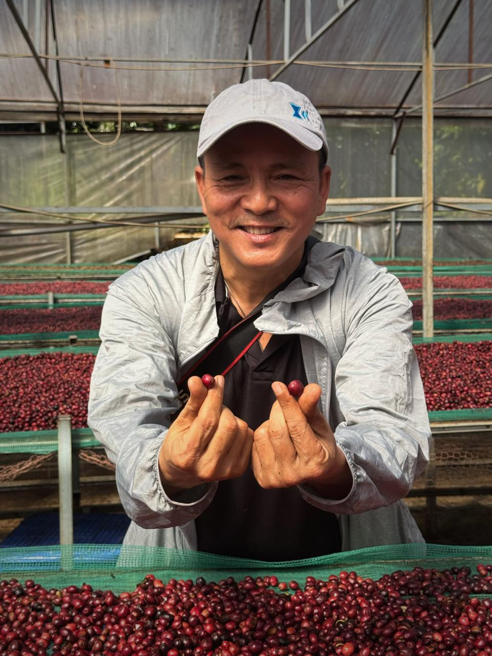 Michael con su Fine Robusta en MANO