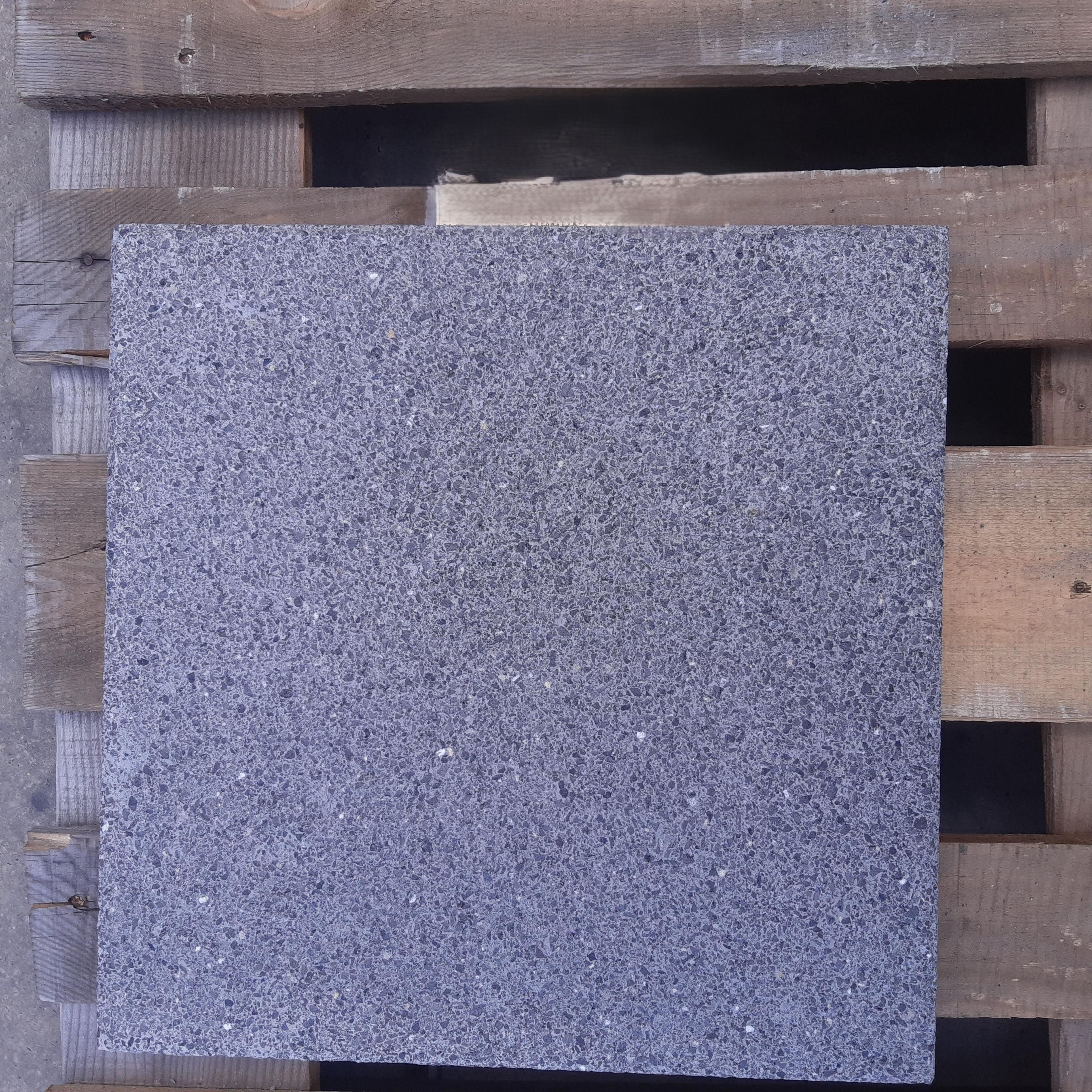 Betontegel Leuven 40x40x3.9cm - 2de keus