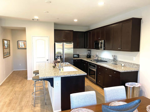 Kitchen #2.jpg