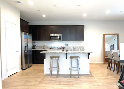 Kitchen #11.jpg