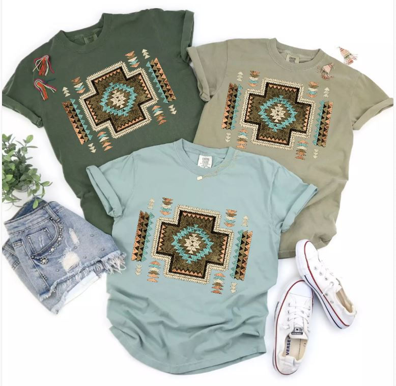 Thumbnail: Southwest Geometric Comfort Color Shirt