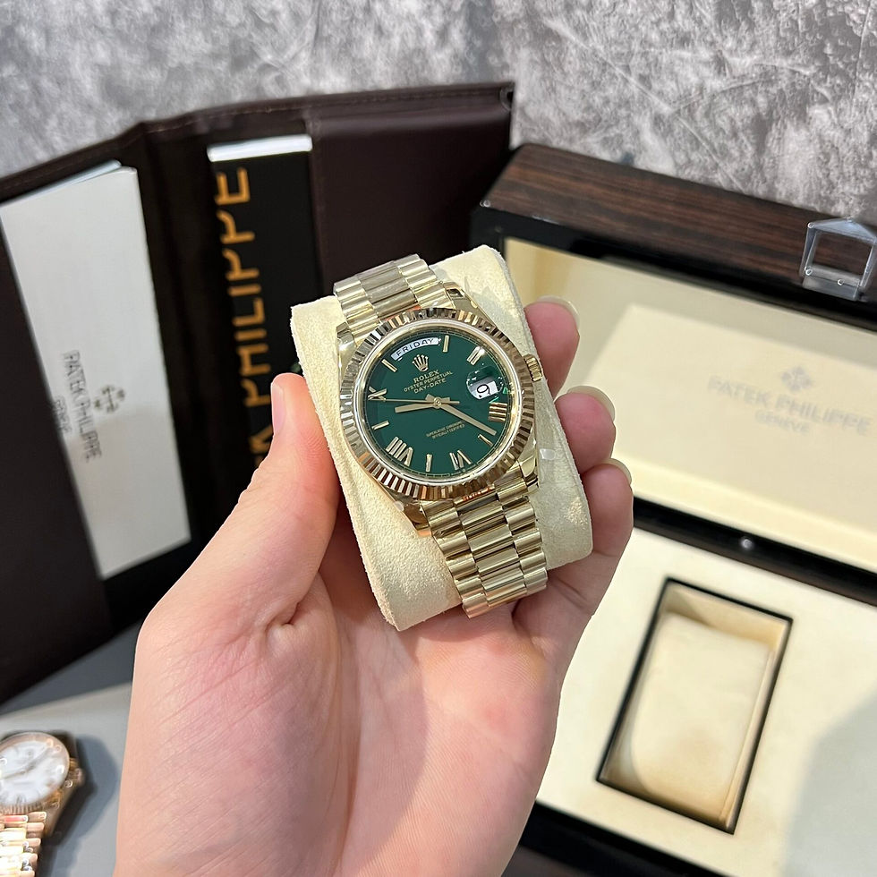 Thumbnail: Rolex Day-Date Green Dial 228238-0061 40 mm – Swiss Made