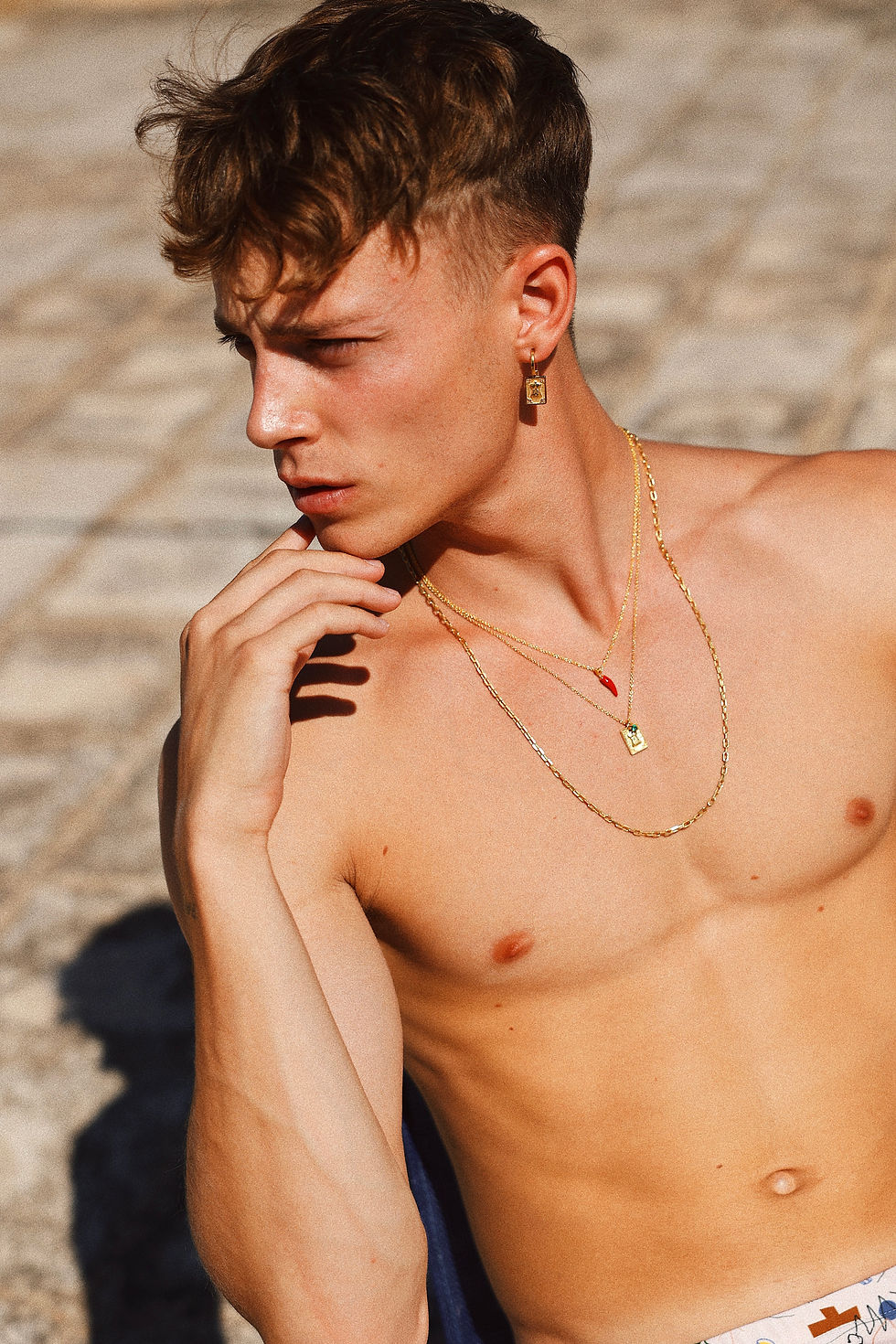 Thumbnail: Male Tama