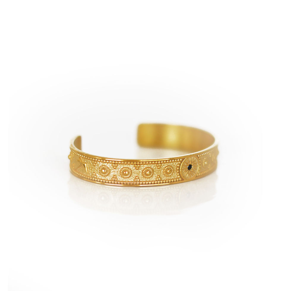 Thumbnail: Vergina cuff