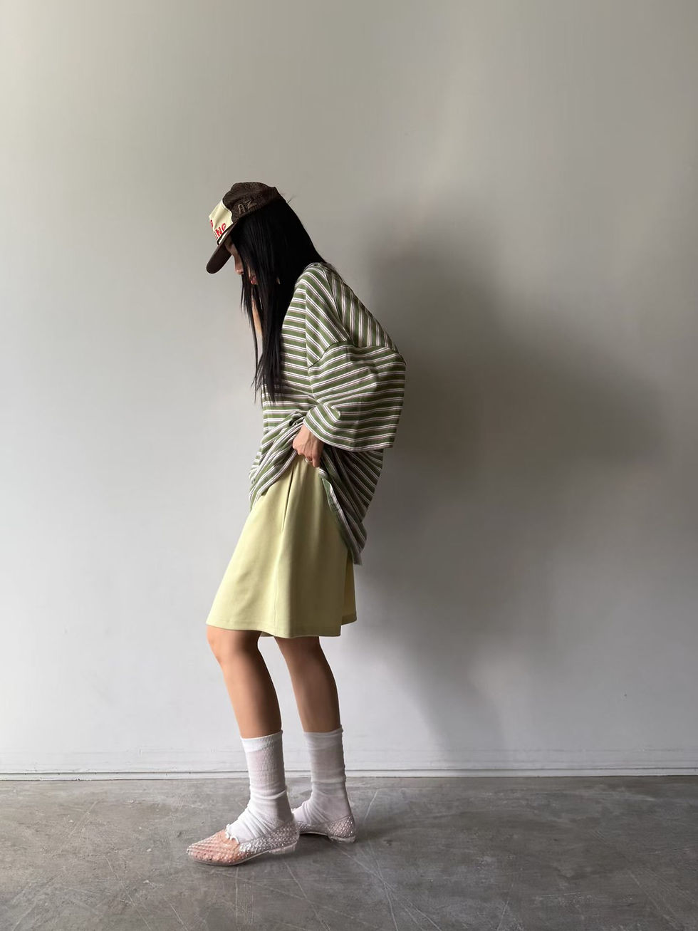 縮圖：Oversized striped tee