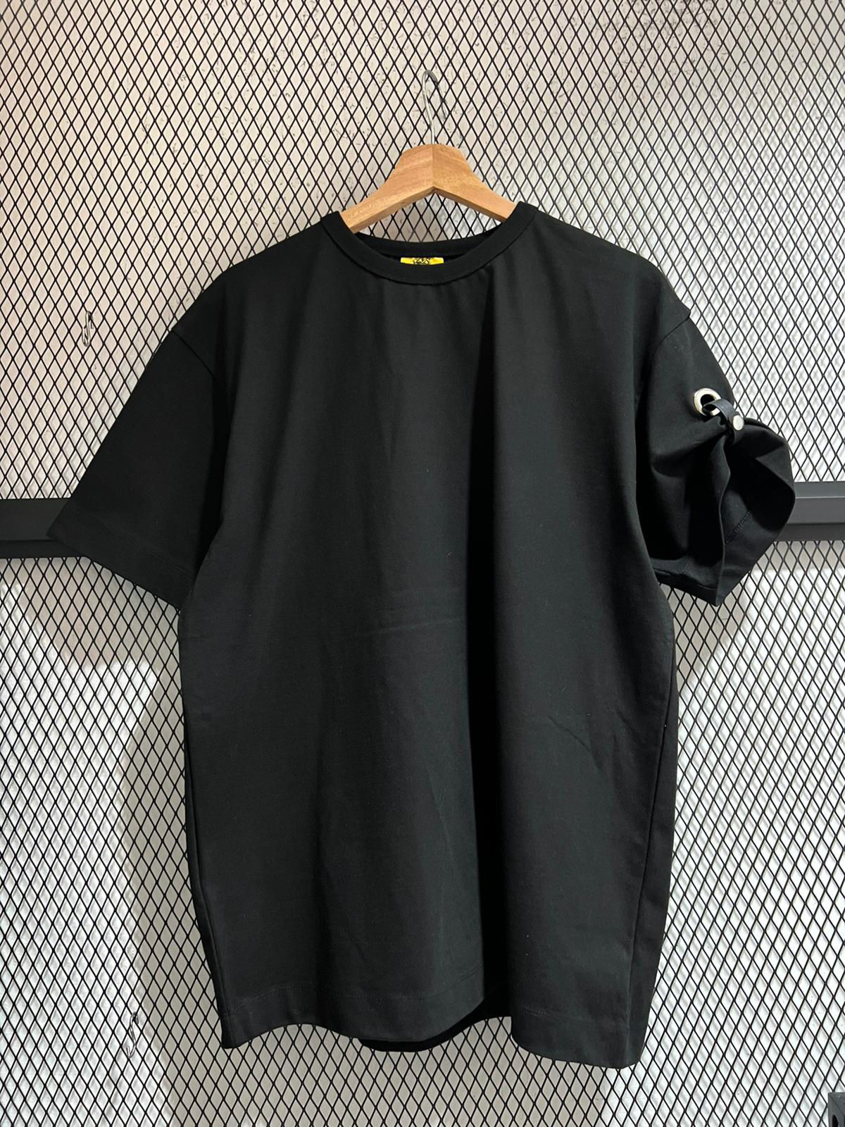 Illet tee