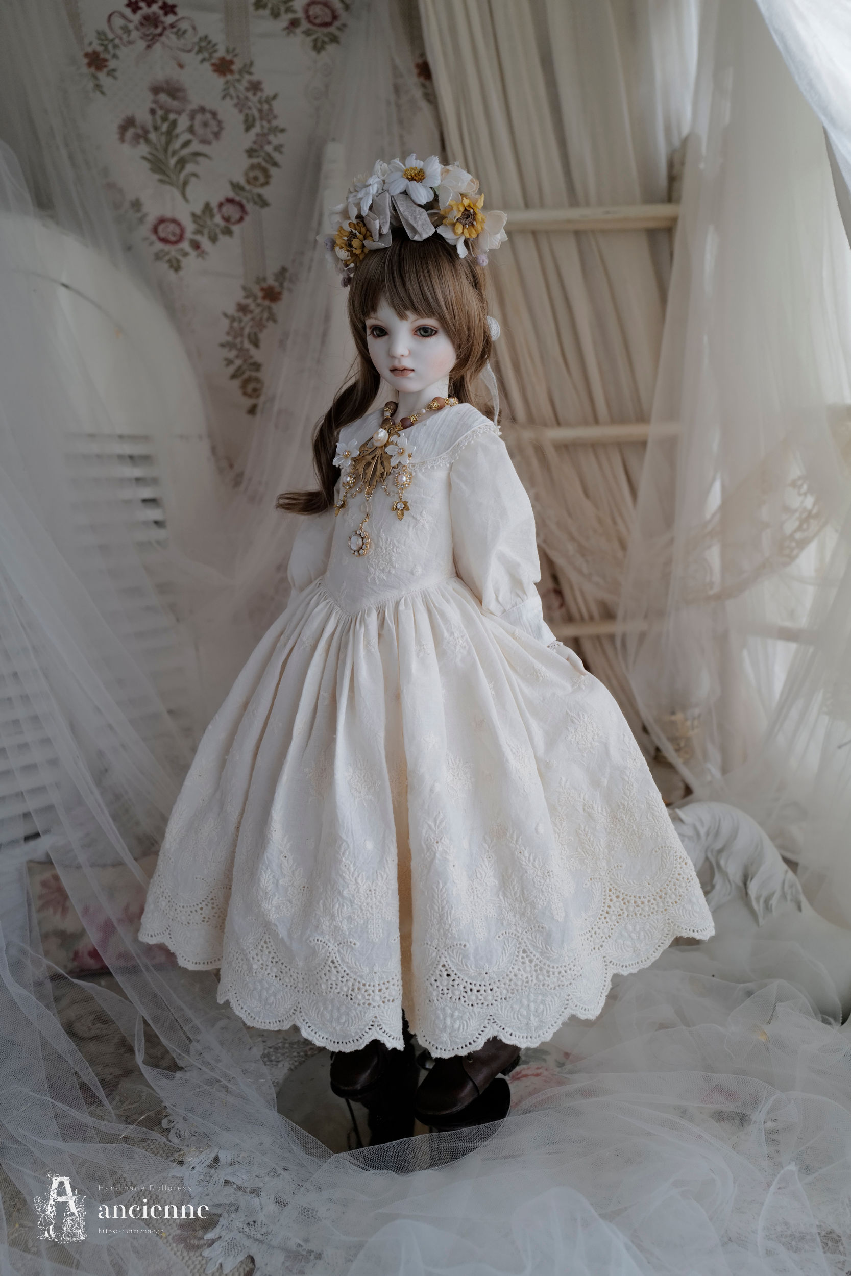スカラップワンピース＋La*perleネックレス | ancienne