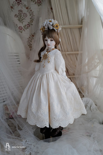 スカラップワンピース＋La*perleネックレス | ancienne