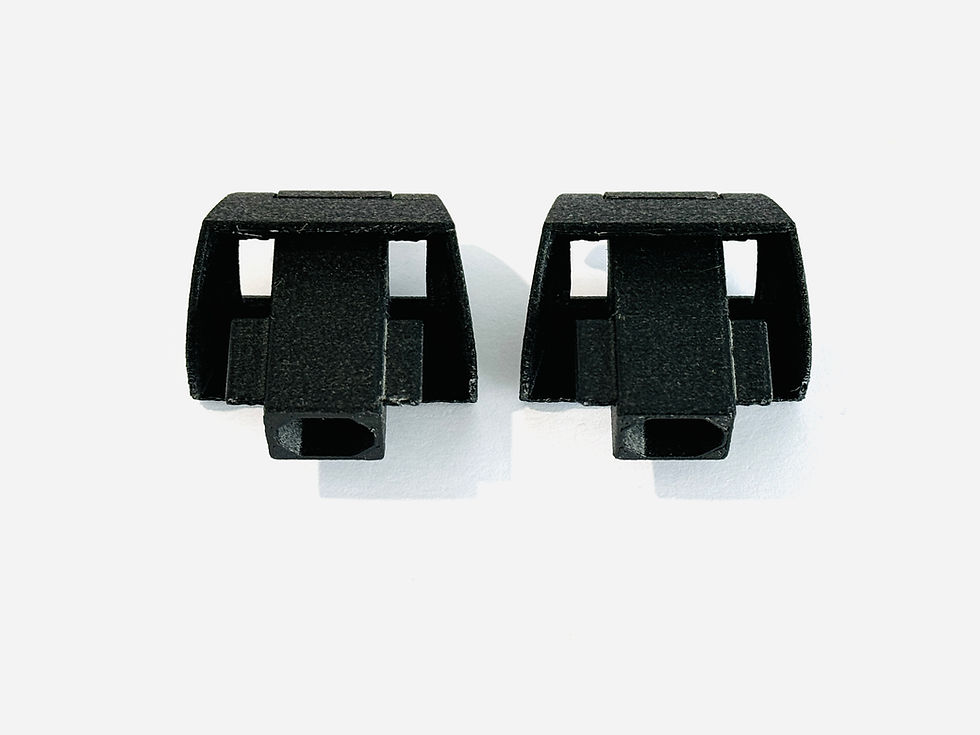 Thumbnail: Предлагат се щипки за сенниците за Mercedes-Benz SL R129.  R129 Sun Visor Mount Clip Set of 2 (Mercedes 1298100225)