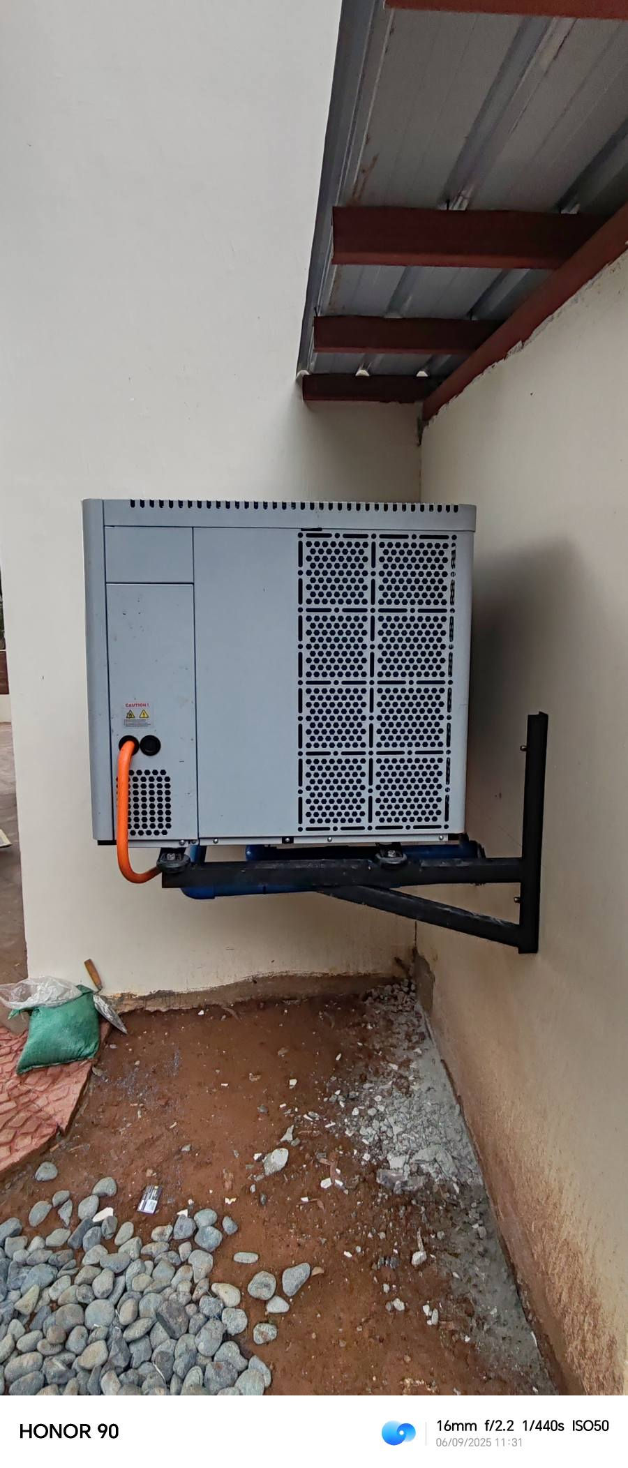 Inverter Heatpump swimming pool Heater 10kw installation in Eastland Heights Subd. Forest Hills Anti