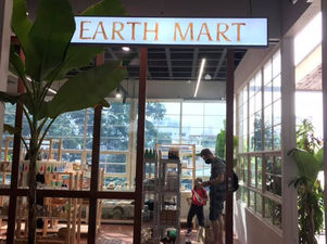 EARTH MART