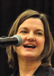kj-speaking-at-swta-2019-4_edited.jpg