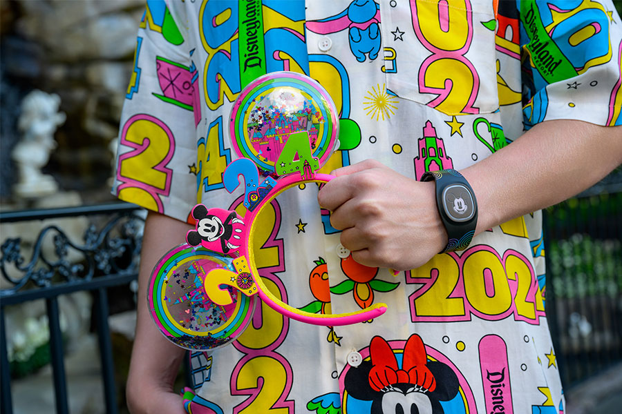 2024 Mickey Mouse Ear Headband and 2024 Mickey and Minnie Mouse Woven Shirt