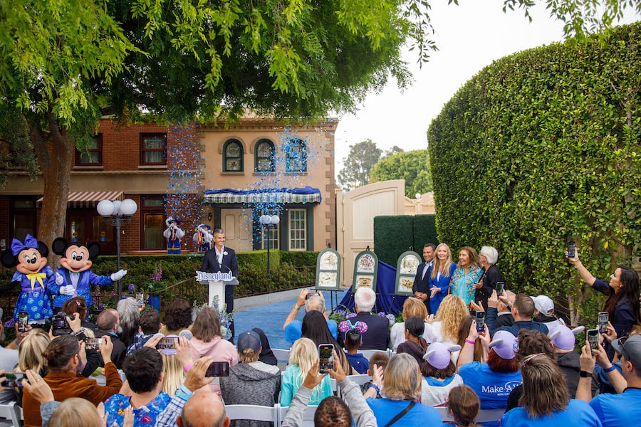 Disneyland Resort Dedicates Three Windows on Main Street, U.S.A. to Make-A-Wish