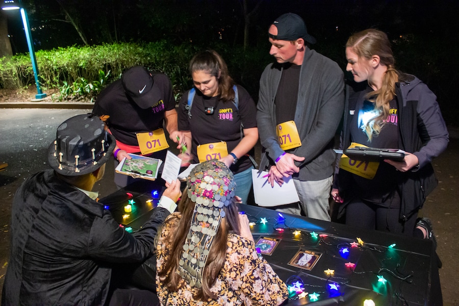Cast Members visit fortune tellers for clues