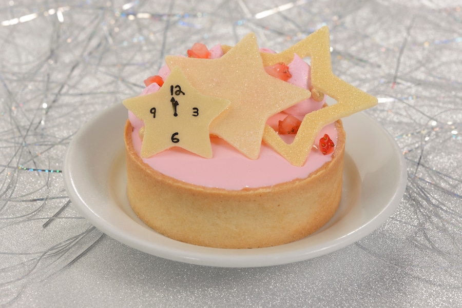 Strawberries and Champagne Tart