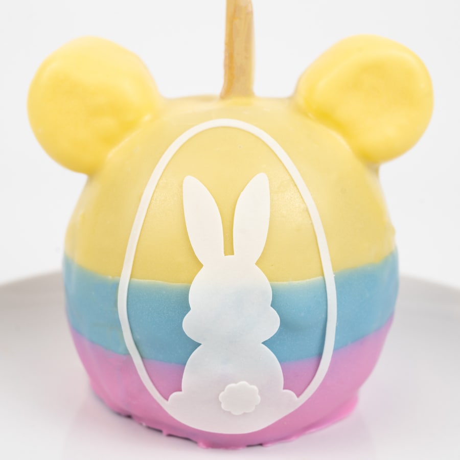 Mickey Spring Caramel Apple