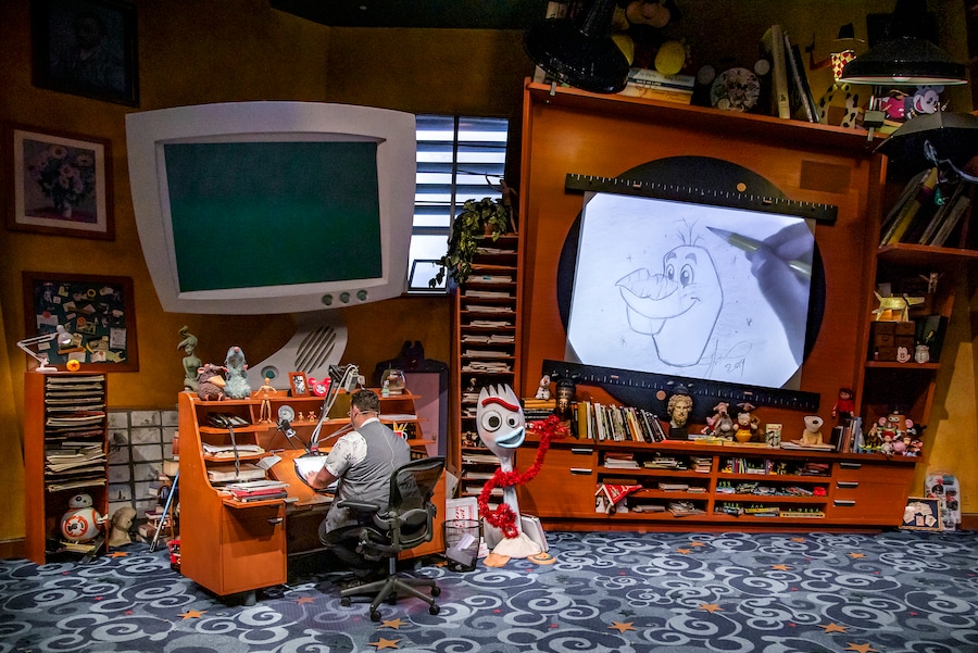 Animation Academy at Disney California Adventure park