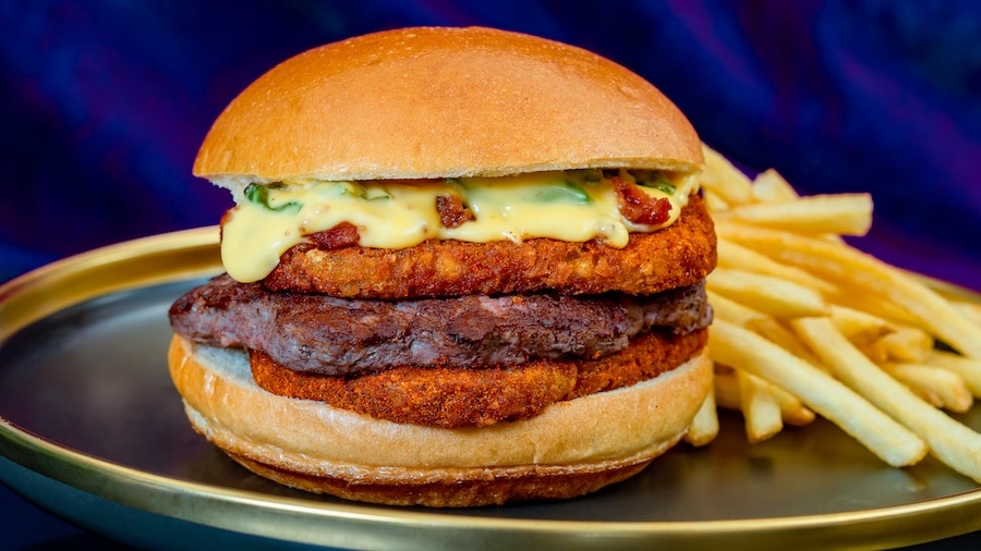 Disney100 Potato & Cheddar Cheeseburger