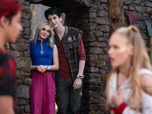 Disney Reveals ‘ZOMBIES 4: Dawn of the Vampires’ Teaser and Premiere Date!