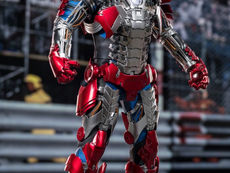 Iron Man 2 – 1/6th scale Tony Stark (Mark V Suit up Version) Collectible Figure Blogger Photos