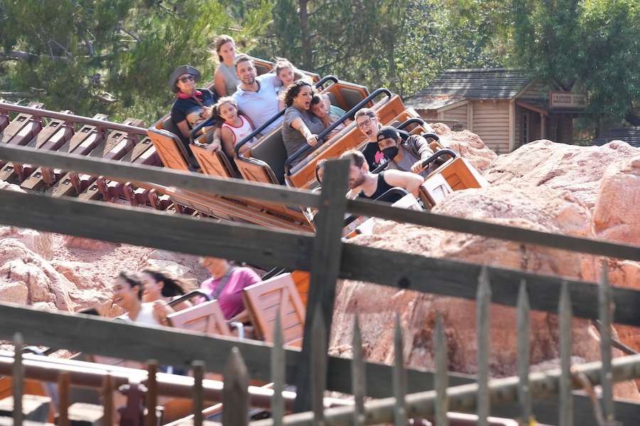 ABC’s “The Parent Test” takes a trip to the Disneyland Resort 