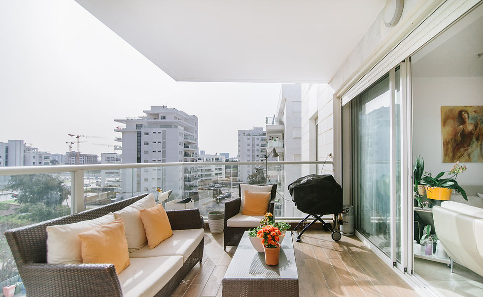 תמונה ממוזערת: דירת 5 חדרים בהרצליה הירוקה, מוארת ושקטה