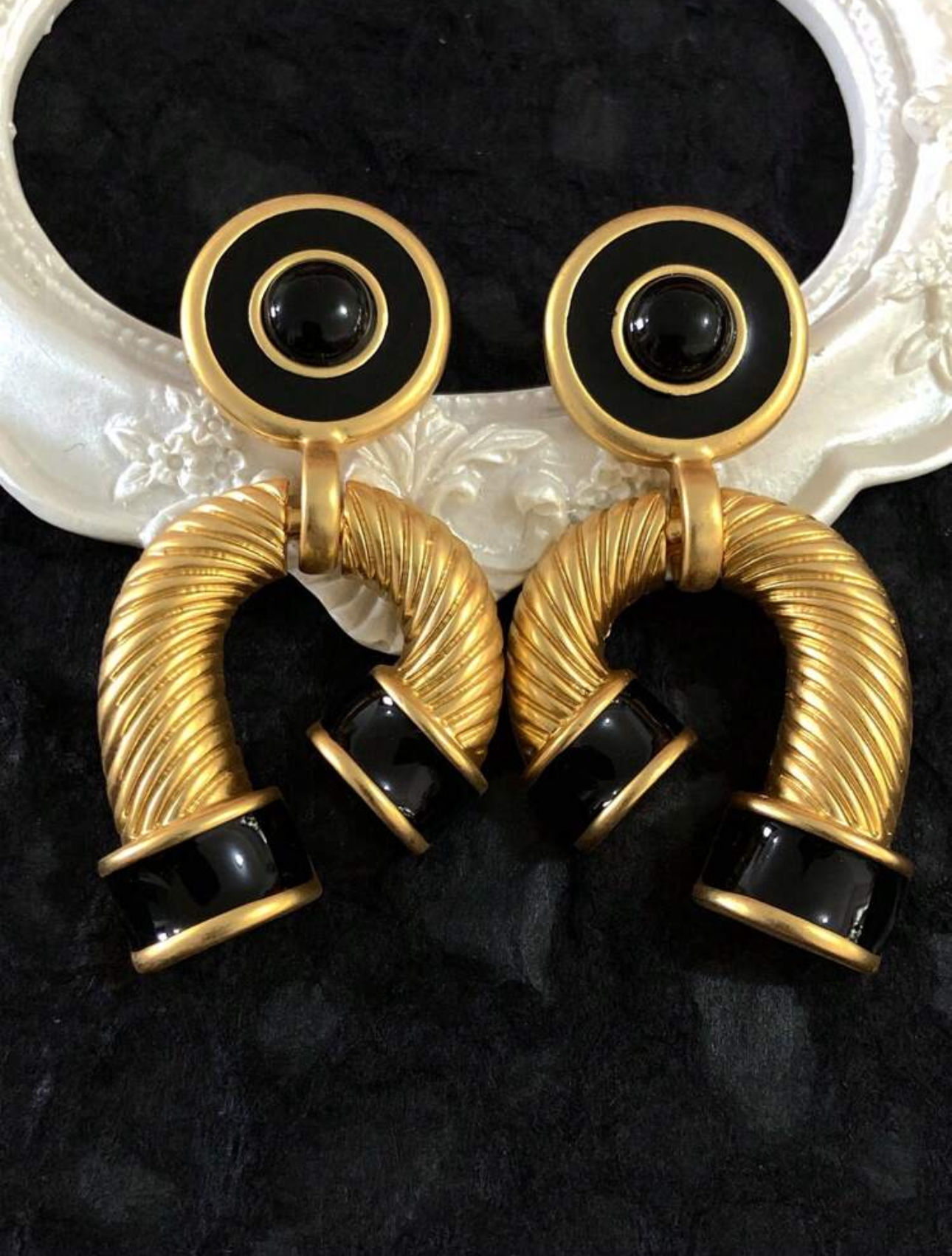 Vintage Lucky Horse Shoe Earrings 