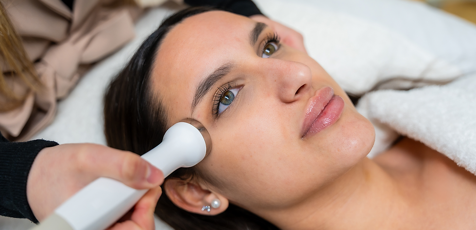 woman-receiving-facial-treatment-at-spa-indoors-2026-04-06-16-57-09-utc 1.png