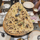 Big size naan served at Kake Di Hatti