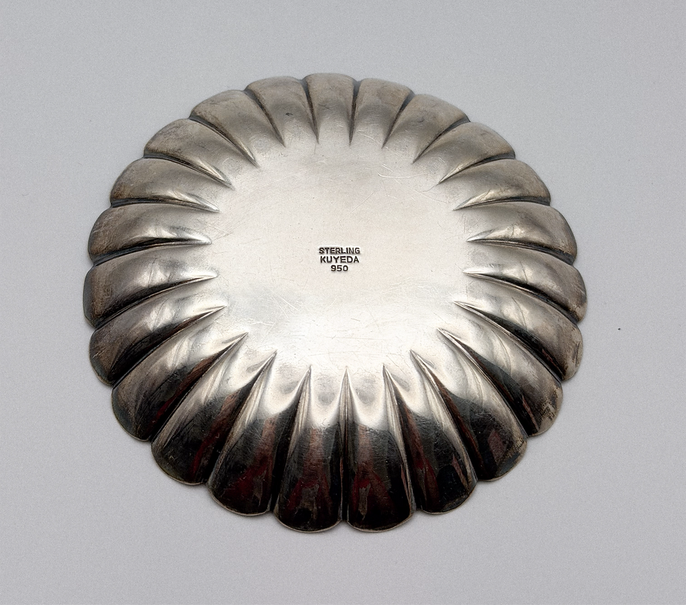 95% pure silver platter