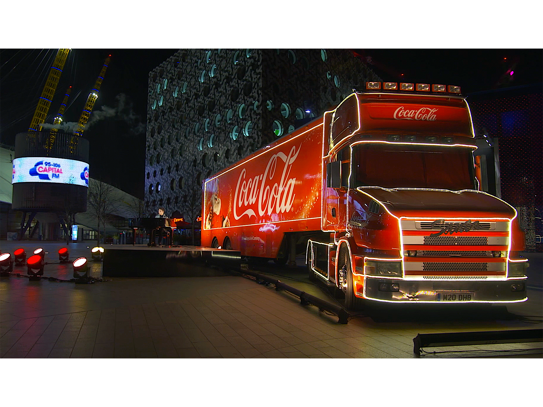 Coca-Cola-Truck-Low-Res.gif