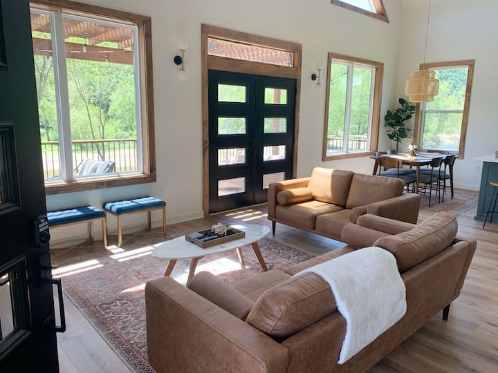 Last of my Kind cabin photo 2