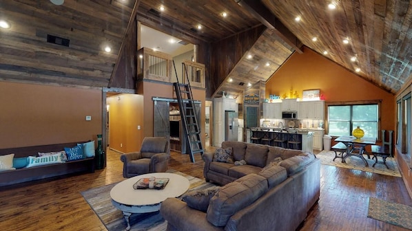 High Life Ridge cabin photo 1