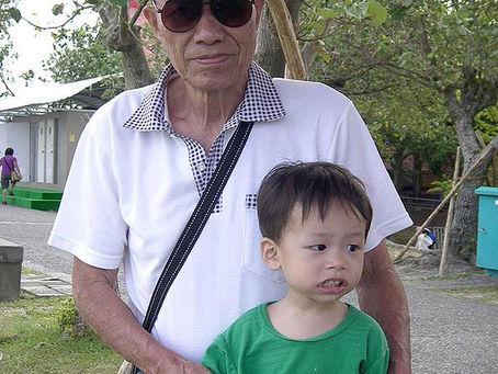 他15歲開始管礦場，和2000礦工搏生死、拚燒酒，如此硬漢卻遭小人暗算，被人從背後砍一刀