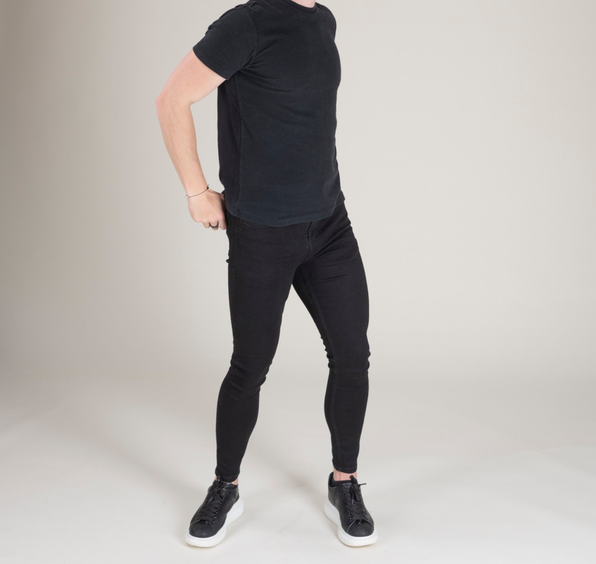 Black non-ripped jeans