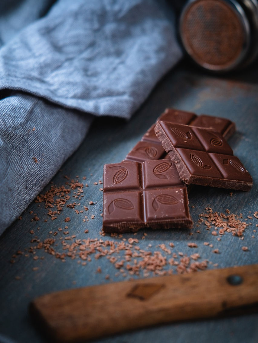 Gör det godaste sockerfria godiset med jordnötter och choklad!