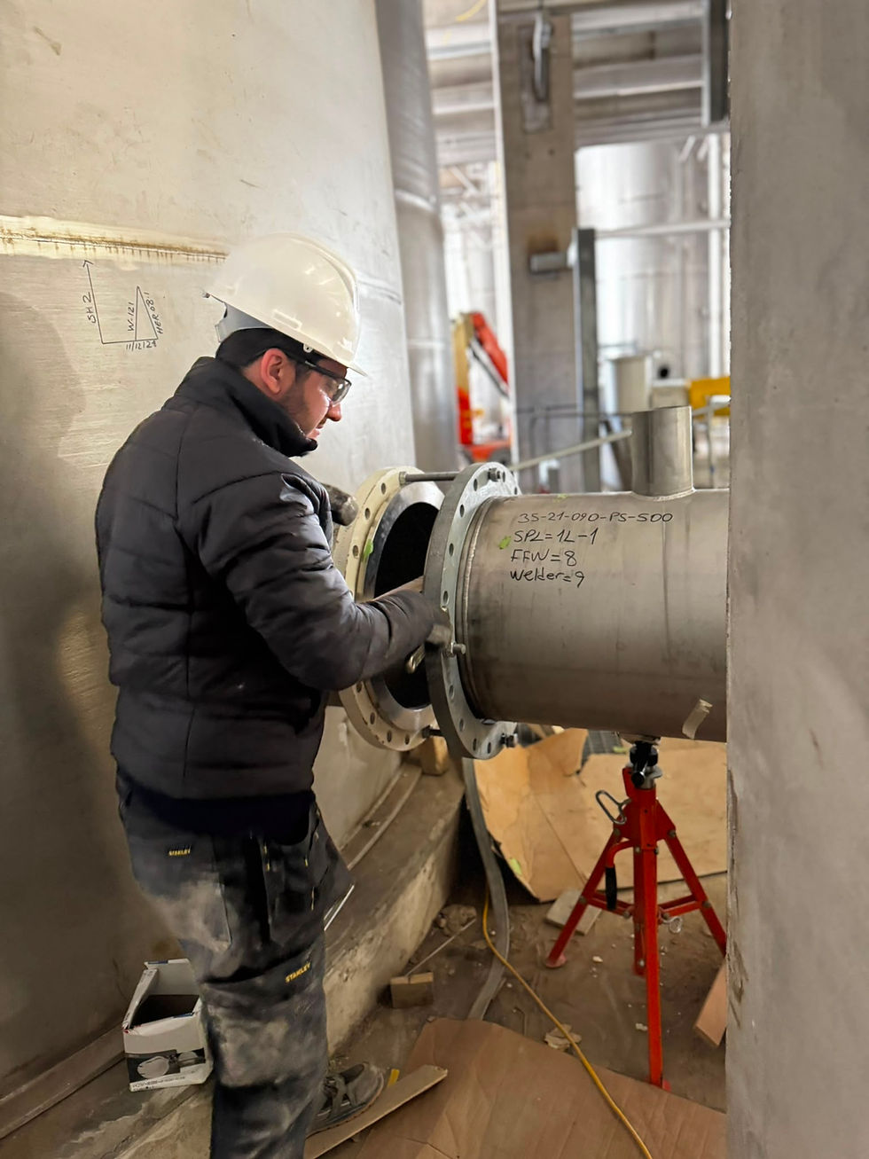 Industrial pipe welding and maintenance