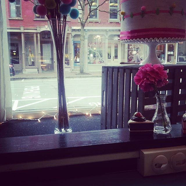 #poppletonbakery #corningny #marketstreet #lovely #gf #glutenfree #yum #happy #lemon #obsessed #art #artist #everymonday #newblog #adesigner