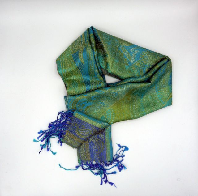 Miniaturbild: Seidentuch 36 x 170 cm grün mit blau 100% Seide Jacquard Paisley