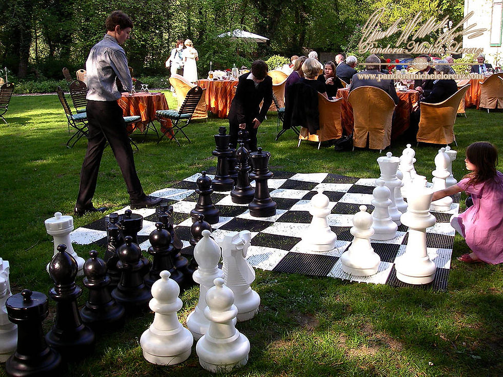 Miniaturbild: Das große königliche outdoor Schachspiel!