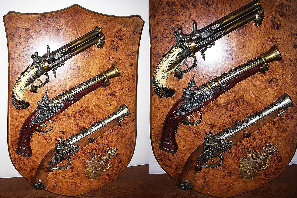 Miniaturbild: 3 x Antike Deko Hahnpistolen inklusive Halterung