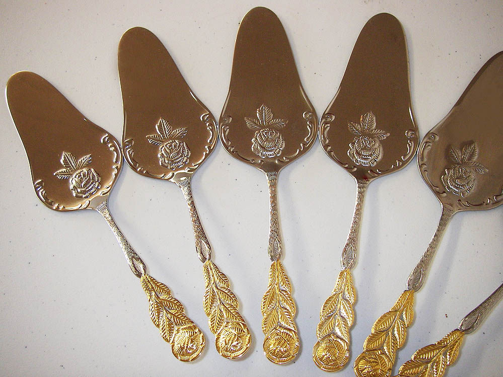 Tortenheber - Stellenweise 24 Karat vergolget