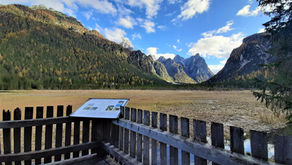 LAGO DI DOBBIACO, LA SPLENDIDA PASSEGGIATA AUTUNNALE