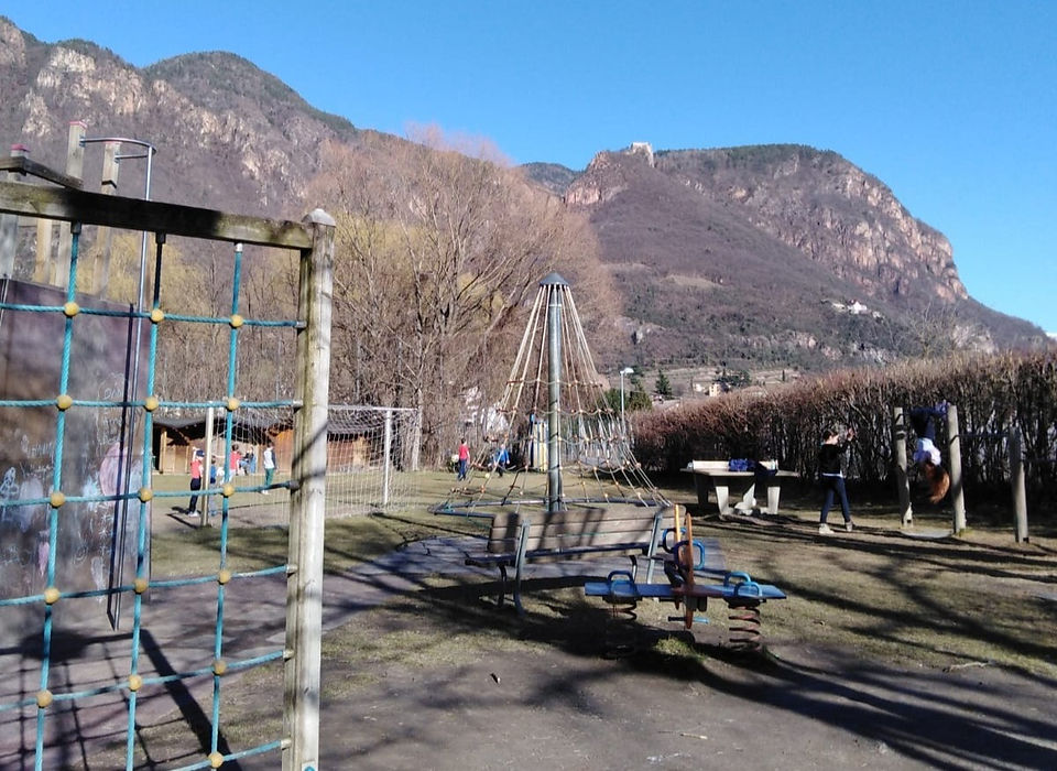 Parco giochi a Settequerce