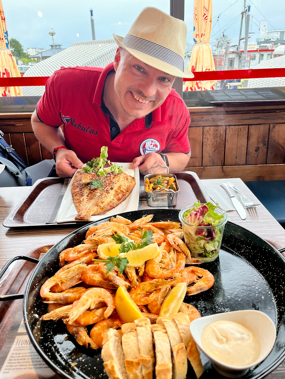en Schütt gampas, Kutterfisch, Sassnitz, Fischrestaurant, Fischlokal, Fischbrötchen, Test, Rügen, Top 3, Lieblingsfischbrötchen, Matjes, Hering, Backfisch