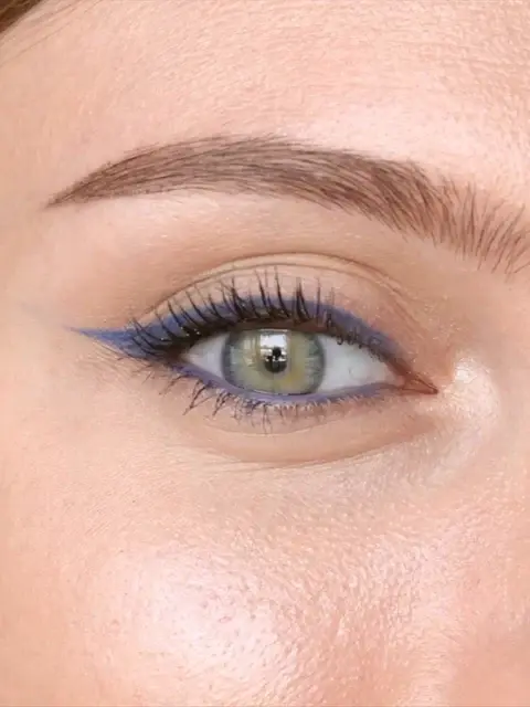 Thumbnail: Satin Eyeliner