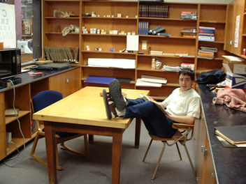 Photo documentation illustrating Loran Jacobs working as Executive Leadership at Deep-Tech Ventures during the "Loran Jacobs: Woodrow Wilson High | FLEX Exchange Program" project in Covington. (Track: Education)