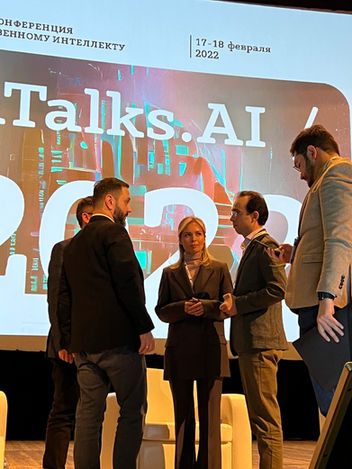 Photo documentation illustrating Loran Jacobs working as Executive Leadership at Deep-Tech Ventures during the "OpenTalks.ai Forum" project in Moskva. (Track: Top Management)