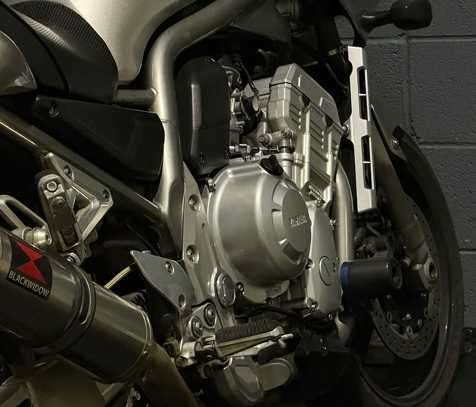 Thumbnail: 2002 Yamaha FZS1000 Fazer - 37k Good History and In Beautiful Condition